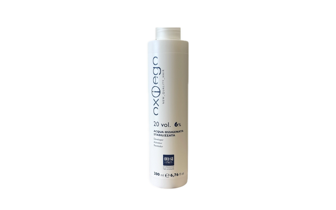 AE2001 Ever Ego Peroxide OxiEgo 20 vol 200ml